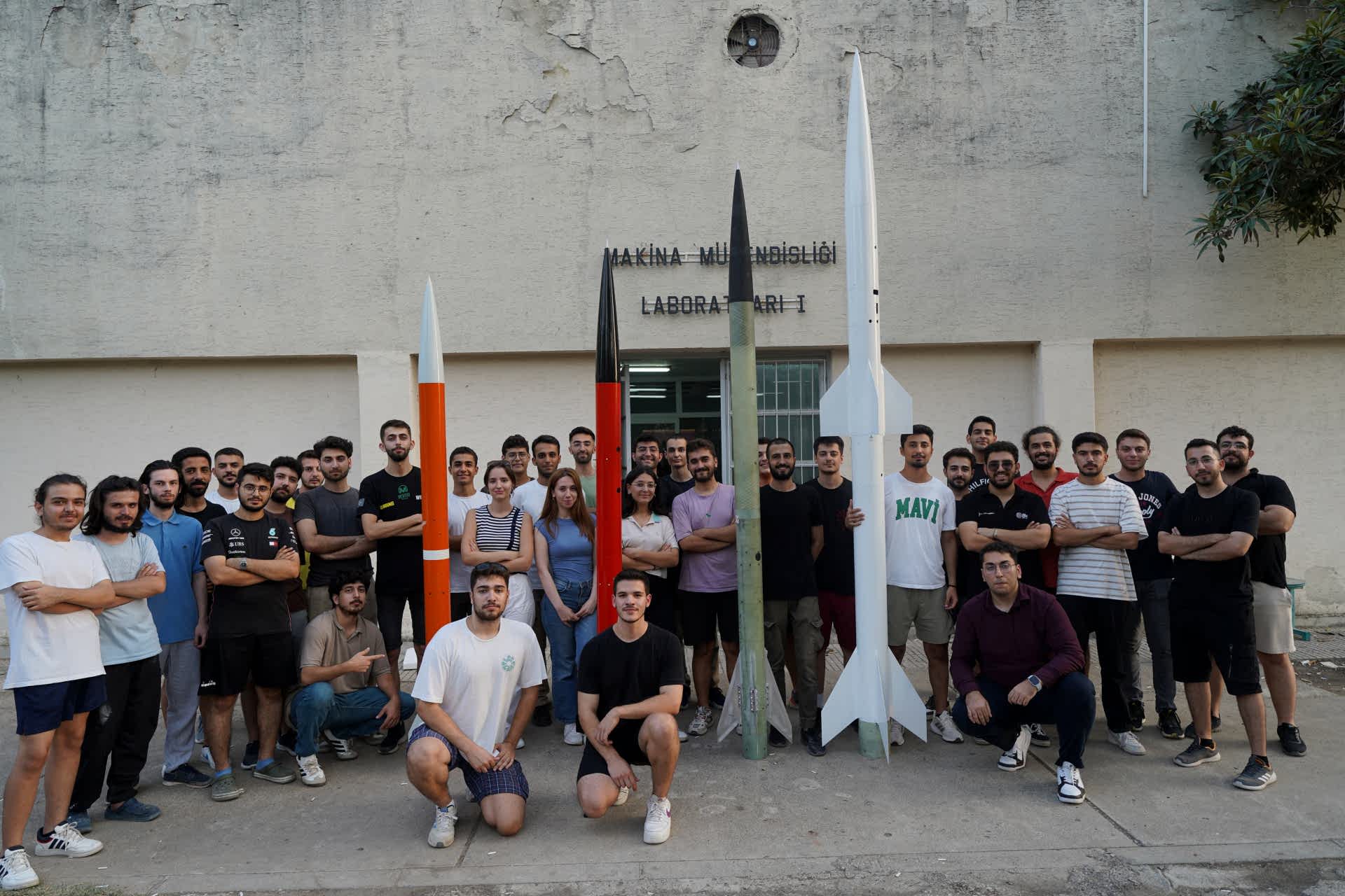 Teknofest 2024 Roket Yarışması -  Zorlu Görev Kategorisinde "En İyi Tasarım Ödülü" 1.5 ADANA Roket Takımının